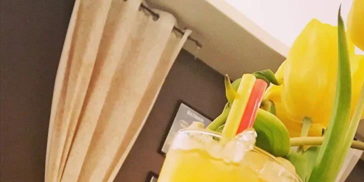 Dva míchané superhrdinské drinky podle výběru: Batman, Hulk i Deadpool