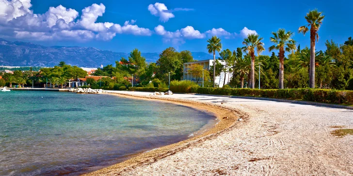 Na dovolenou do Chorvatska: hotel s polopenzí v centru Pagu, 150 m od pláže
