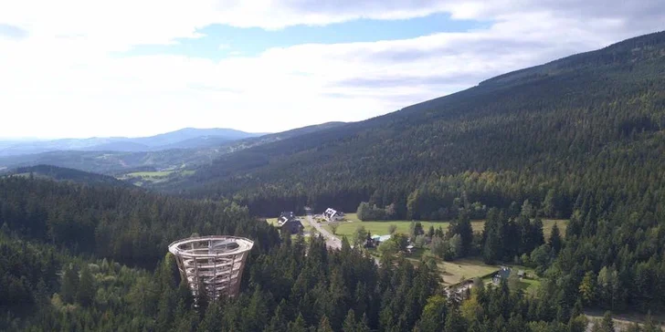 Krkonošská podzimní pohoda: polopenze, víno a výlety