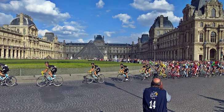 Zájezd do Paříže: doprava busem, fandění na Tour de France, prohlídka Paříže