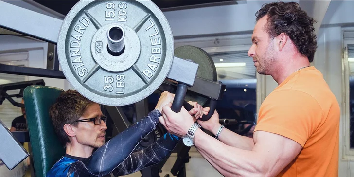Osobní trenér ve fitness centru: 1 až 5 lekcí aktivního vedení tréninku