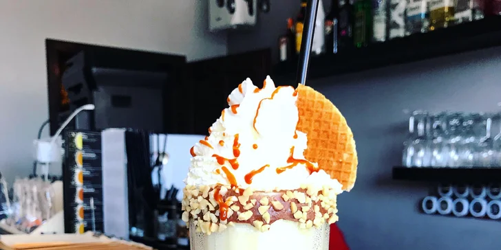 Zmrzlinový milkshake podle výběru nebo Aperol Spritz či Hugo Spritz