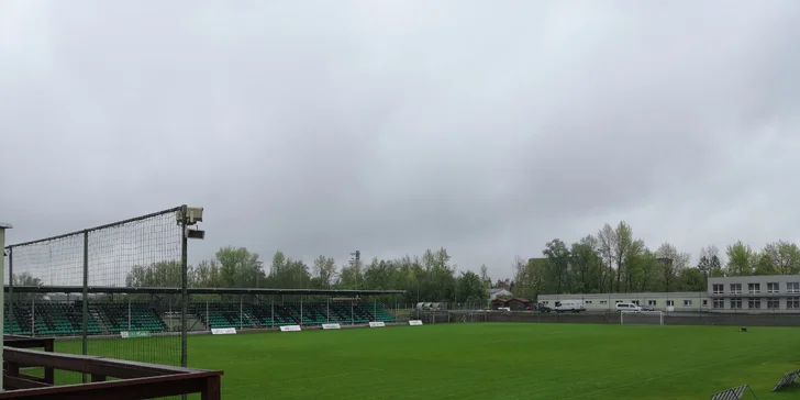 Zábava a jídlo: 1-2 hod. bowlingu až pro 8 hráčů a 2 či 4 pizzy podle výběru k tomu