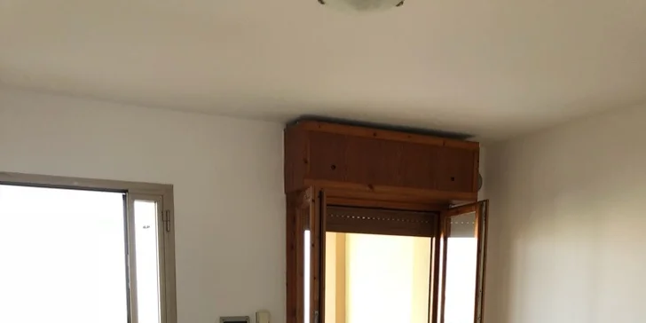 Letní dovolená v Itálii: vybavený apartmán pro 6 osob, bazén a 50 m na pláž