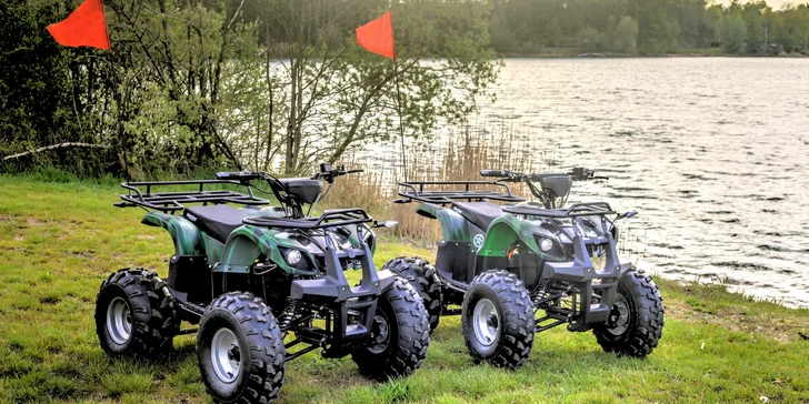 Zpestření dne parádní jízdou: zapůjčení elektročtyřkolek pro 1 či 2 osoby