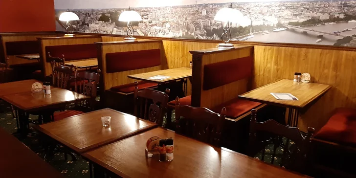 300g nemíchaný tatarák z pravé svíčkové, 10 topinek a irské pivo Kilkenny