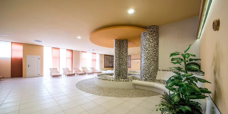4* relaxace v krajině UNESCO: wellness, venkovní bazén, snídaně či polopenze