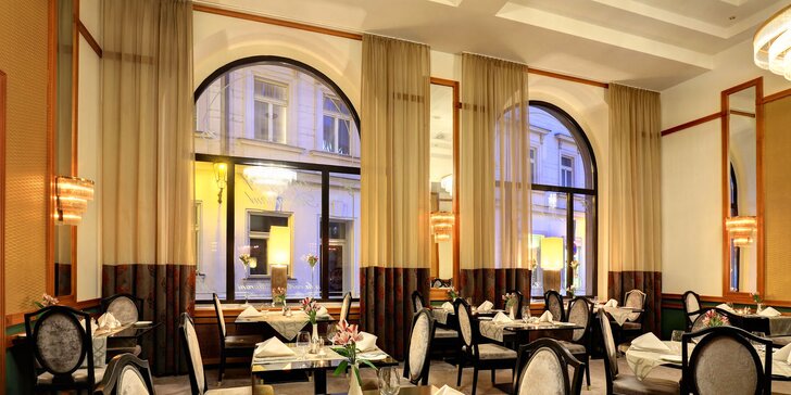 5* degustační menu v restauraci Franz Josef s vinným párováním pro 2 osoby