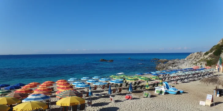 Kalábrie letecky z Brna: 8 dní v hotelu s polopenzí nebo light all inclusive