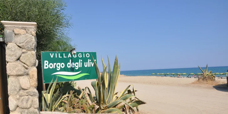 Kalábrie letecky z Brna: 8 dní v hotelu s polopenzí nebo light all inclusive