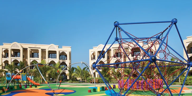 Odpočinek v emirátu Ras Al Khaimah. Neojblíbenější rodinný hotel na ostrově Marjan.