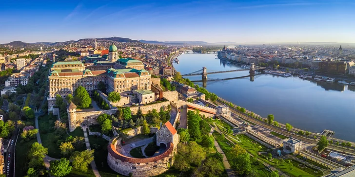 Skvělý 4* odpočinek v centru Budapešti: snídaně, neomezený vstup do sauny