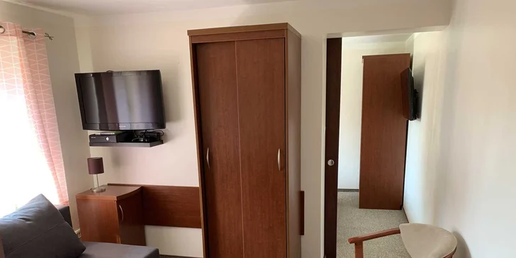 Spát se dá i na rozkládací pohovce. 