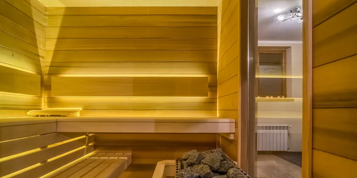 K dispozícii vám bude blahodárna fínska sauna, ktorá prehreje celé telo po celodennej lyžovačke alebo ľahkých prechádzkach po okolí, či náročných túrach.