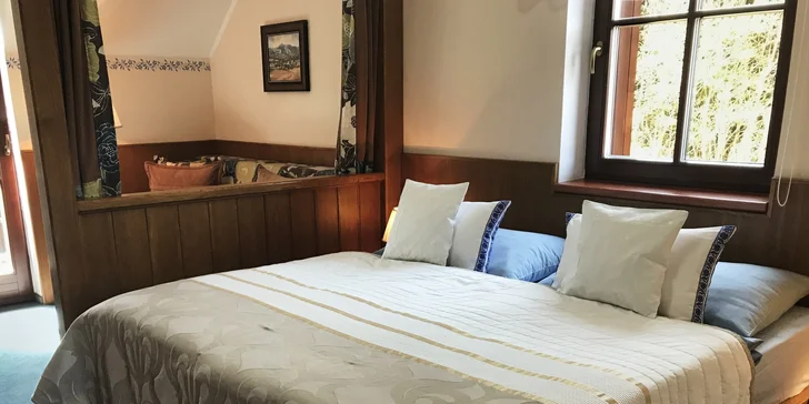Hotel přímo pod Radhoštěm: snídaně, beskydská večeře a privátní wellness