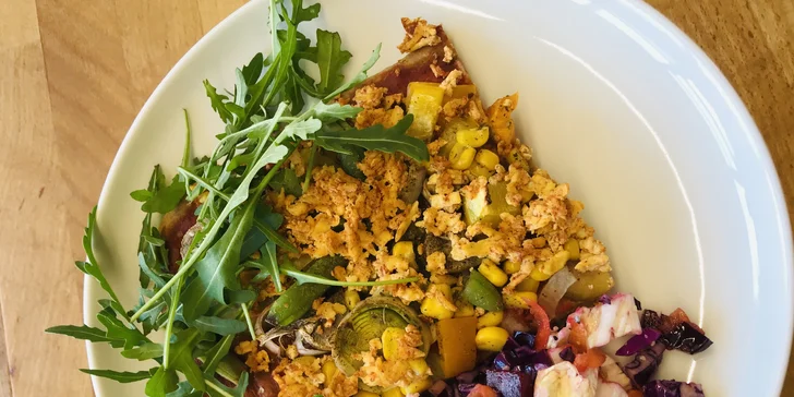 Živá kavárna: malé nebo velké obědové menu ve veganském bistru