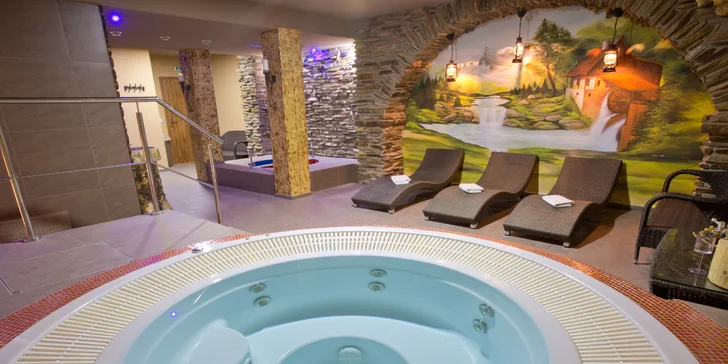 Wellness pobyt ve stylových chatkách na Oravě až pro 6 osob