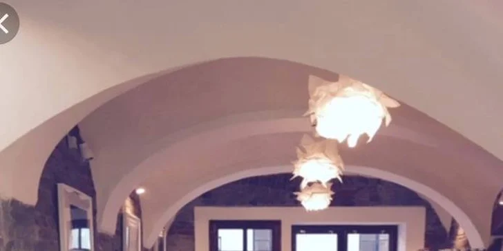 2 křupavé pizzy o průměru 32 cm v pizzerii La Vera