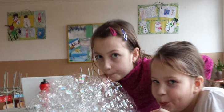 Příměstský tábor pro malé vědce: pestrý program, pokusy, výlet i strava