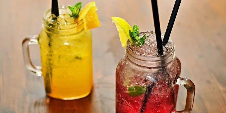 300 či 500 g míchaného hovězího tataráku, topinky a 2 piva nebo limonády