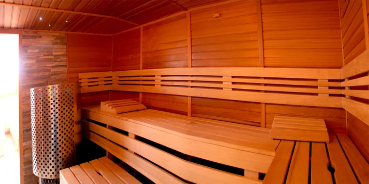 Pobyt ve 4* hotelu v Beskydech: polopenze a neomezeně bazén i sauna