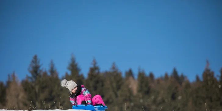 Wellness relax v Beskydech: lyžování, bazén, sauna i večeře při svíčkách