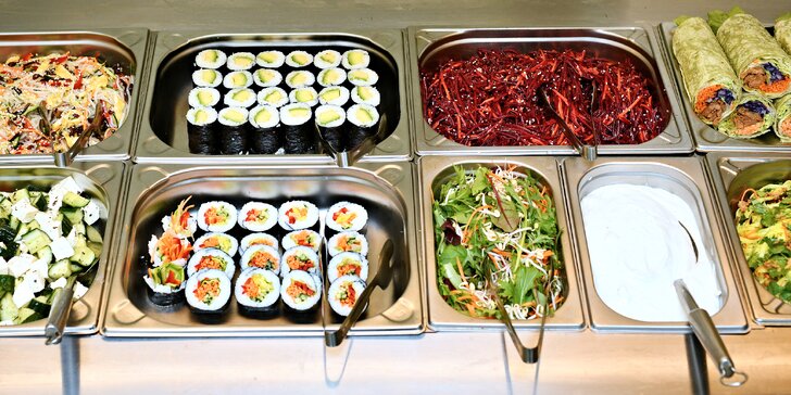 300 g jídla dle výběru ve veganském bufetu Loving Hut: saláty, polévky i tofu
