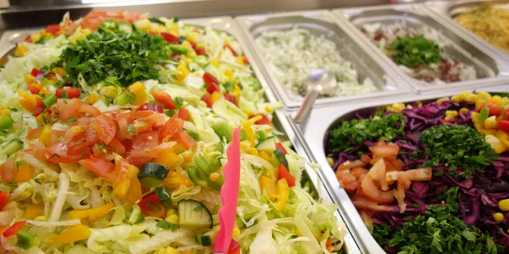 Kebab v tortille nebo chlebu i velký a malý box s hranolky: hovězí nebo kuřecí