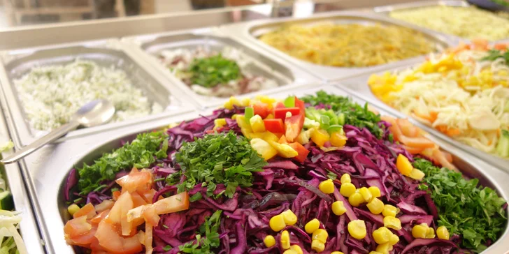 Kebab v tortille nebo chlebu i velký a malý box s hranolky: hovězí nebo kuřecí