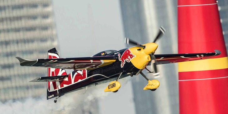 Fanděte Martinu Šonkovi: zájezd na Red Bull Air Race Balaton vč. vstupenky