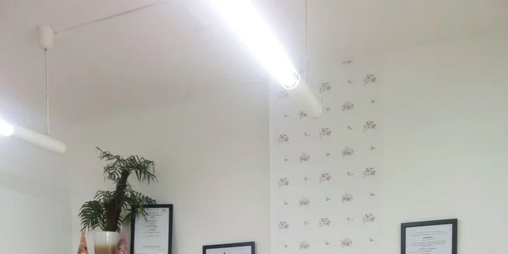 Kosmetické ošetření pleti a dekoltu v salonu Relax