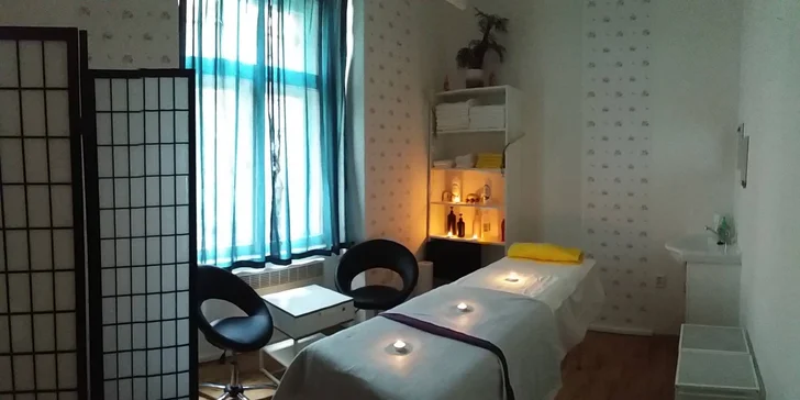 Kosmetické ošetření pleti a dekoltu v salonu Relax