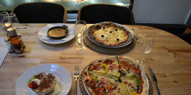 1–2 pizzy dle výběru, domácí limonáda i dezert v restauraci ve Vršovicích