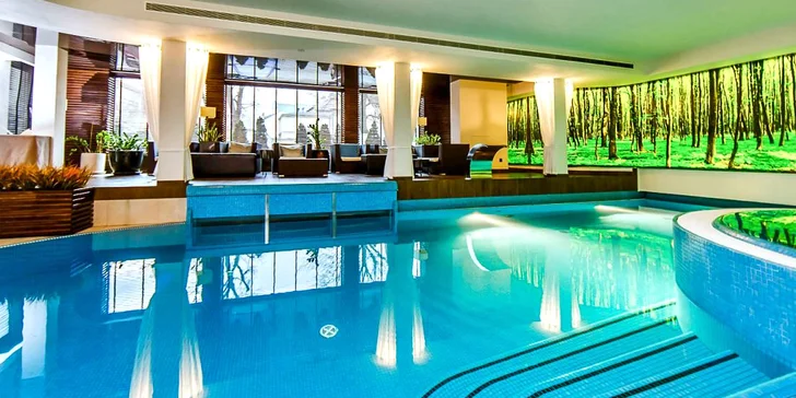 Pobyt v luxusním 5* hotelu v polském Řešově: velké pokoje, jídlo i wellness