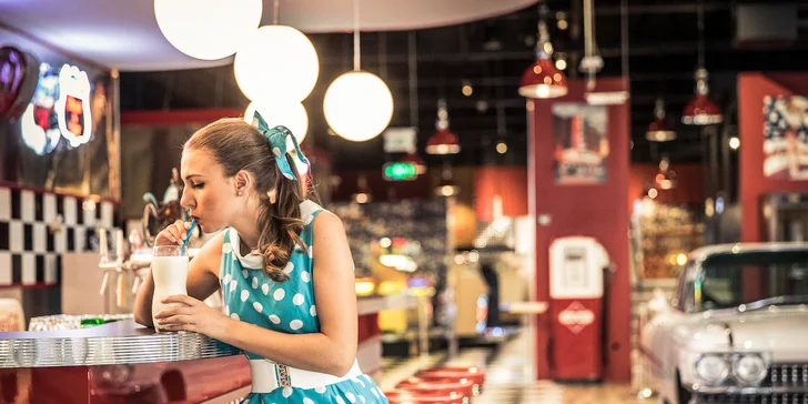 Vstupenka do muzea jukeboxů a pinballů vč. hracích tokenů pro děti i dospělé