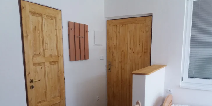 Chatka až pro 4 os. u Českého Švýcarska: dovolená pro páry, party i rodiny