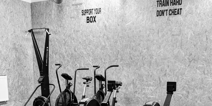 CrossFit Kotelna: 4 intenzivní nebo 10 hodinových tréninků pro lepší fyzičku