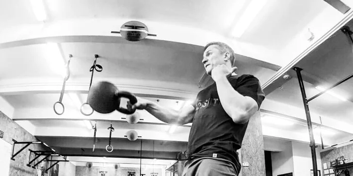 CrossFit Kotelna: 4 intenzivní nebo 10 hodinových tréninků pro lepší fyzičku