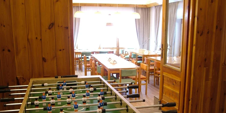 Rodinný pobyt v Krkonoších se snídaní, wellness i animačním programem pro děti