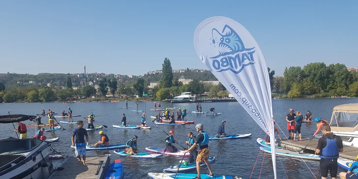 Vodní radovánky na Vltavě: půjčení paddleboardu pro jednoho i pro dva