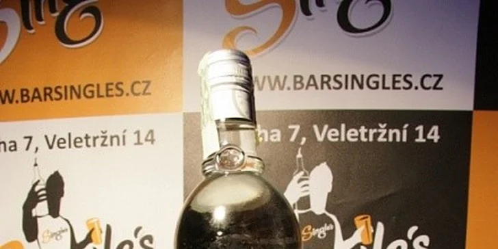 690 Kč Loď Trojka vodka a Crowns energy drinks v Singles v hodnotě 1380 Kč