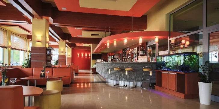 Pobyt v Sadeckých Beskydech: horský hotel s wellness, sportovišti a polopenzí