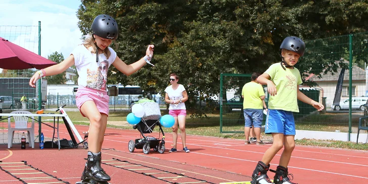 Zahopsejte si: klokaní boty nebo pogo skákací tyč na 30, 60 nebo 90 min.