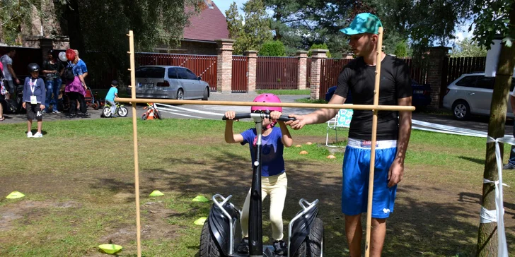 Vozítko Segway na 30, 60 či 90 minut: jízda po vyznačené dráze s dozorem