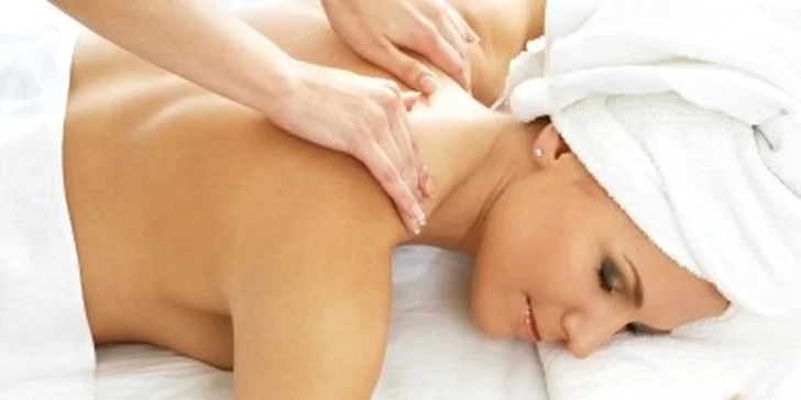 Rekondiční masáž zad, šíje, lýtek a reflexní masáž chodidel