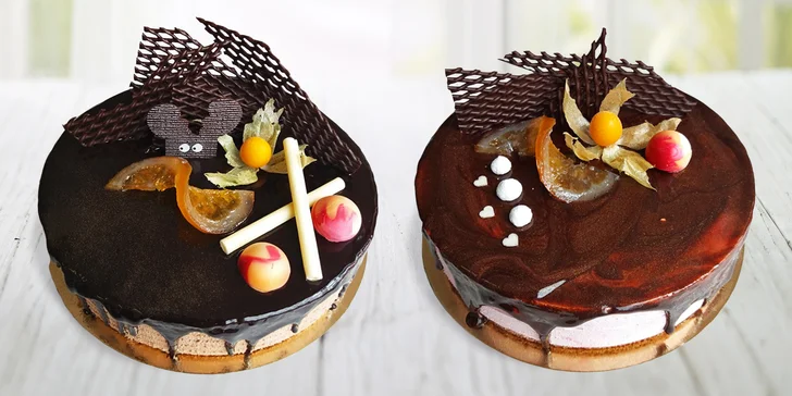 Sladké semifreddo dorty: čokoládový, karamelový, jahodový a lískový oříšek
