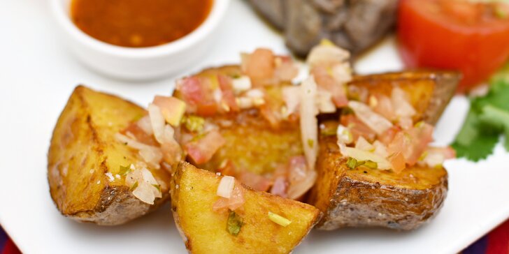 Argentinský hovězí topside steak, salát a domácí brambory pro 1 i 2 osoby
