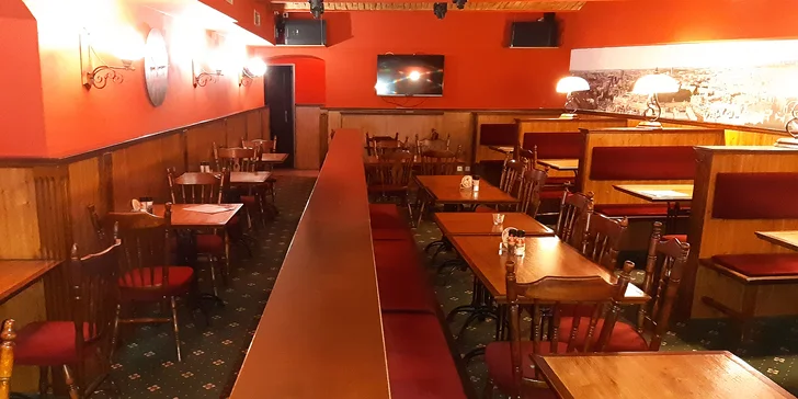 300g nemíchaný tatarák z pravé svíčkové, 10 topinek a irské pivo Kilkenny