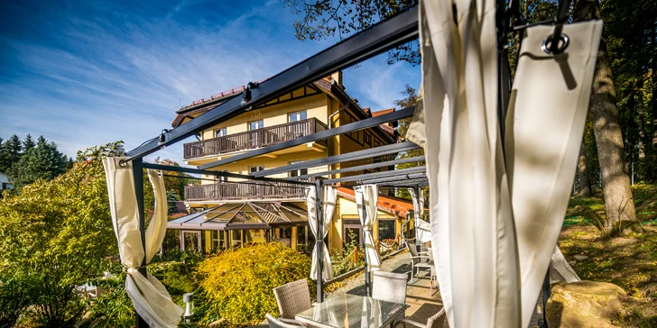 Rodinný hotel Nowa Ski se nachází na úpatí Księżi Góry.