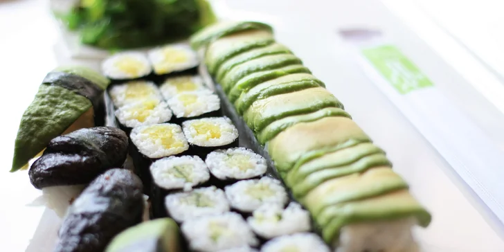Milujeme sushi: veganský set i rolky se sépií či úhořem v restauraci Sushikko